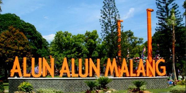 10 Wajah Baru Alun-Alun Kota Malang Ini Pasti Buat Kamu Pingin Mengunjunginya!