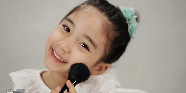 8 Anak Korea Blasteran Ini Bakal Sukses Bikin Kamu Pengen Punya Suami Orang Asing