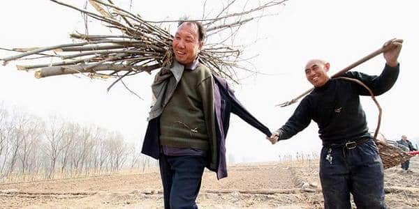 Apa yang 2 Pria Penyandang Disabilitas Ini Lakukan Untuk Desa Mereka Bakal Menghentikan Keluh Kesahmu