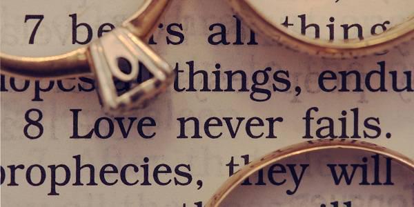 51 Foto Cincin Pernikahan Ini Bakal Bikin Kamu Kebelet Nikah!