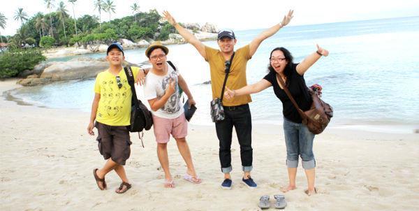 Ssttt! Ternyata Ada 8 Berkah Buat Kamu yang Suka Foto Narsis Bareng Teman!