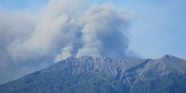 Kamu Perlu Tau: Ini Dia Meletusnya Gunung Raung dalam Angka
