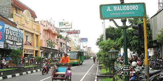 Sumber Gambar: backpacktoindonesia.com