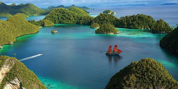 Berapa Sih Biaya yang Kamu Perlukan Supaya Bisa ke Raja Ampat?