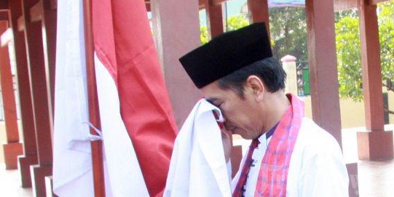Pak Jokowi, Seumur Hidup Saya Sepi…. Pahit