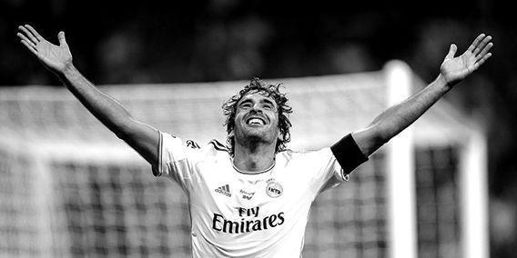 November 2015, Raul Gonzalez Putuskan Pensiun dari Dunia Sepak Bola