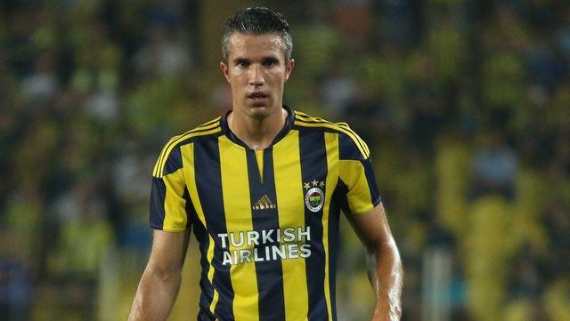 Bosan di Fenerbahce, Van Persie Angkat Koper ke Barcelona