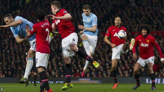 Bagi Awak Pellegrini, Menang di Old Trafford Bukan Hal Yang Mudah