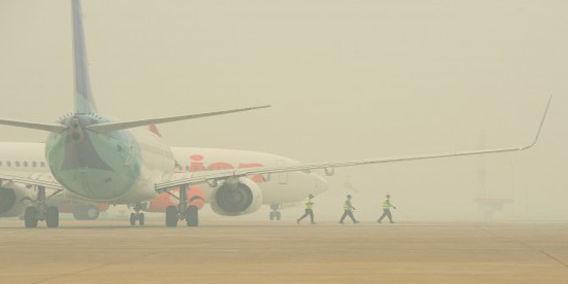 Empat Bandara Masih Harus Tutup Total Akibat Asap