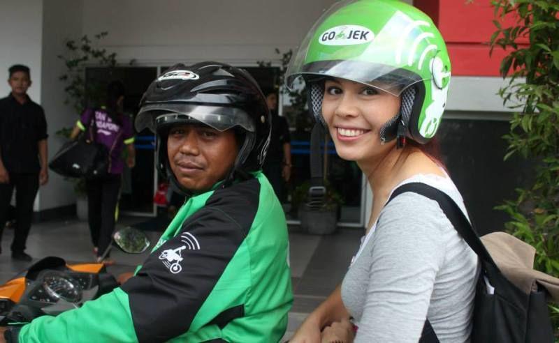 Bagaimanapun Kamu Menyangkalnya, 11 Alasan Ini Menunjukkan Kamu Emang Butuh Go-Jek