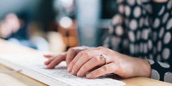 4 Informasi yang Seharusnya Tidak Ditulis di Akun Facebook