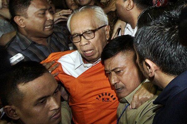 Dituntut 10 Tahun Penjara, OC Kaligis Ajukan Pembelaan Setebal 54 Halaman