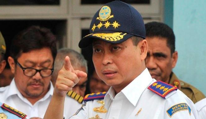 Akhirnya Menteri Perhubungan Cabut Larangan Go-Jek dan Uber Beroperasi