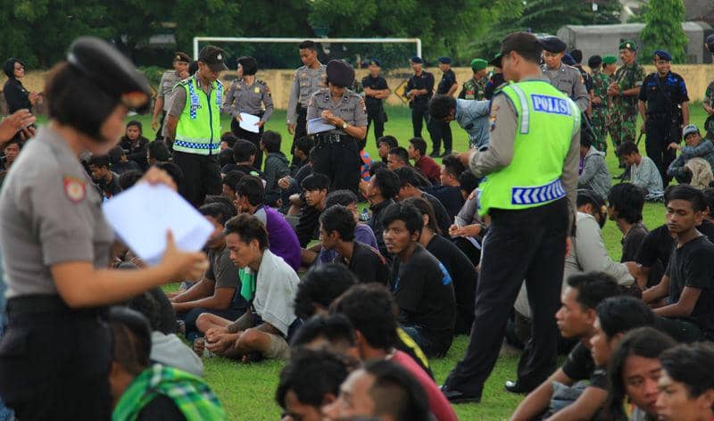 Permusuhan yang Berlarut-Larut, Bonek Bunuh Aremania di Sragen