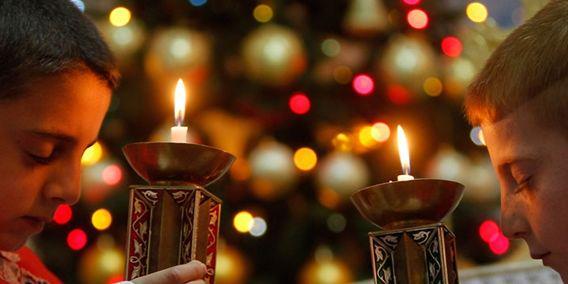 9 Kegiatan Saat Malam Natal, Indahnya Natal!