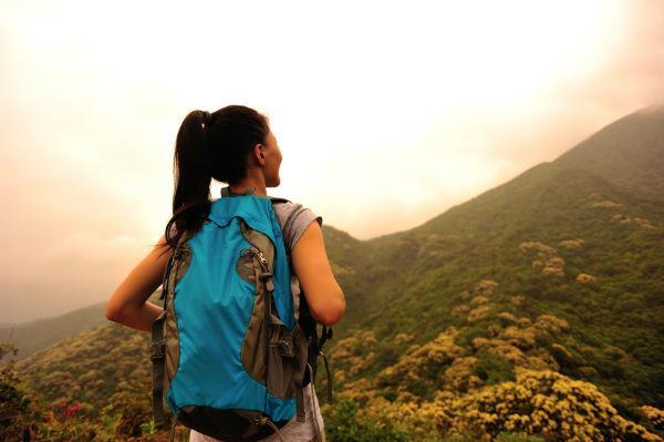 10 Alasan Kenapa Kamu Harus Tetap Traveling di Akhir Usia 20-an