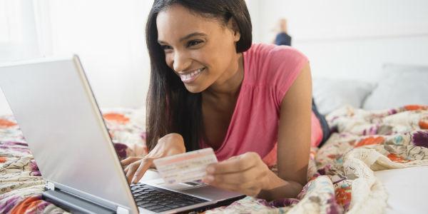 Hey Sis! Simak 9 Tips Berikut Ini Agar Belanja Online-mu Aman Serta Nyaman
