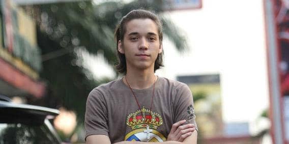 Kata Siapa Stefan William itu Ganteng? Kenyataannya: Gak Sama Sekali!