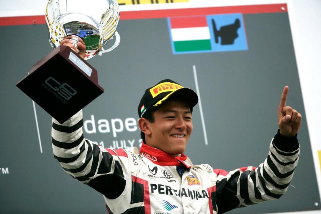 Rio Haryanto Resmi Balapan di F1 Bersama Manor Racing