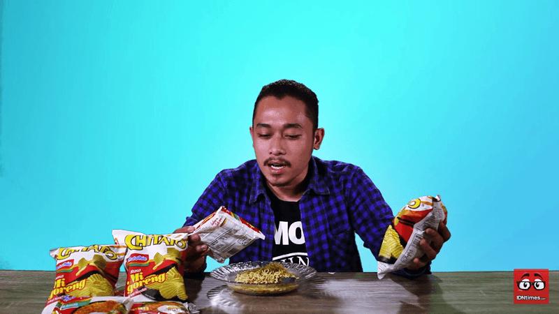 [VIDEO] Bikin Heboh, Ternyata Begini Rasanya Chitato Indomie Goreng!