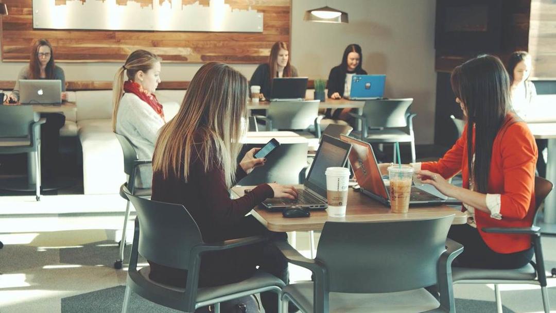 Sebelum Minta Password Wifi di Kafe, Sudahkah Kamu Melakukan 10 Hal Ini?