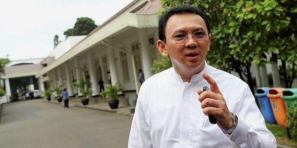 Soal Taksi Konvensional VS Taksi Online, Apa Kata Ahok?