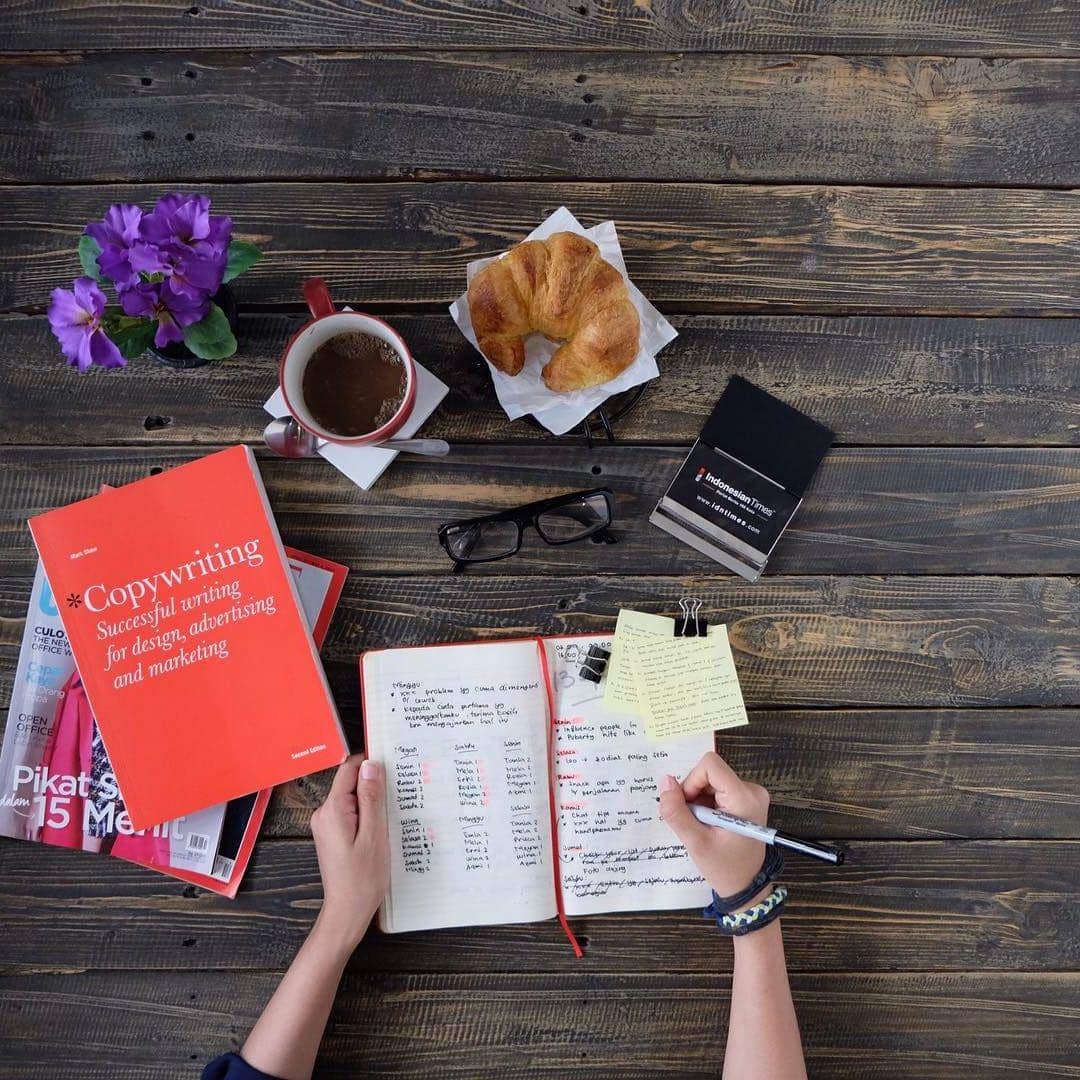 Kamu Penasaran Gimana Caranya Bikin Artikel Viral? Ini Rahasianya!