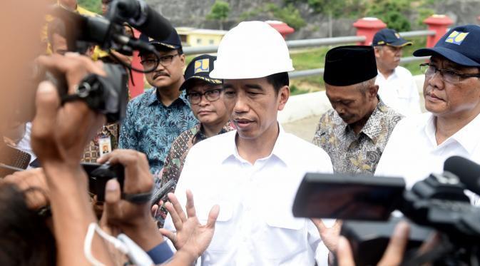 Jokowi: Silahkan Lanjutkan Proyek Reklamasi, Tapi Ada Syaratnya...