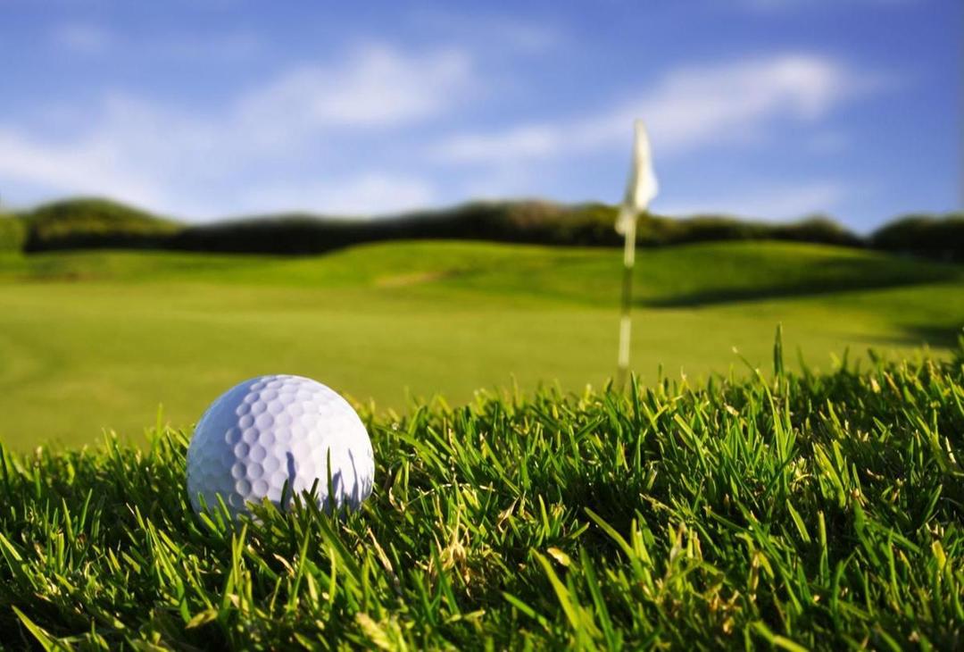 Gelar Turnamen Golf Berhadiah 4 Mobil Mewah, Golkar Dikecam Banyak Pihak!