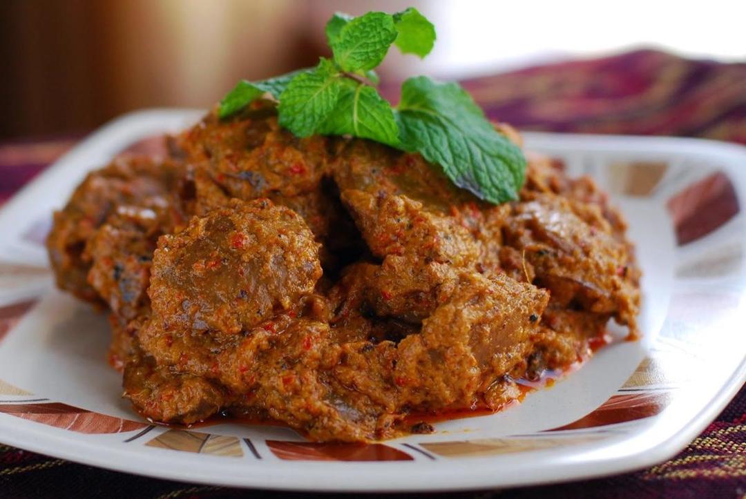 11 Makanan Khas Daerah yang Bikin Kamu Batal Liburan ke Luar Negeri
