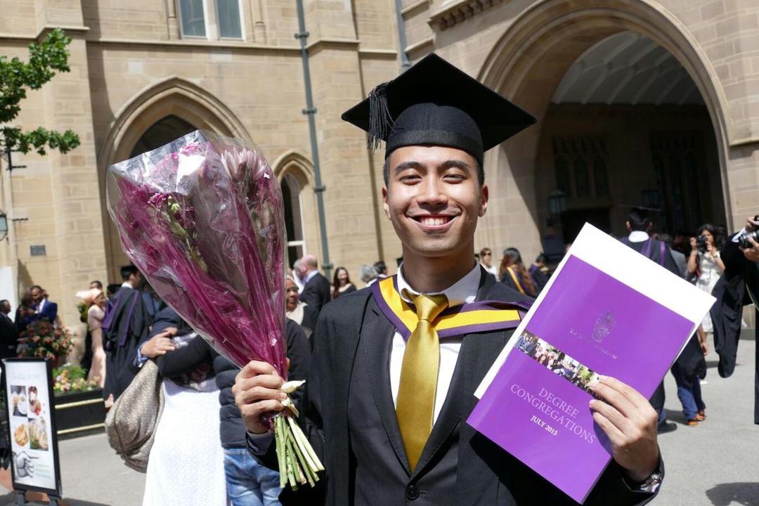 Cuma 9 Cara Ini yang Bisa Membuatmu Langsung Bekerja Setelah Wisuda
