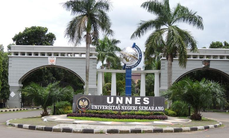 Laporkan Rektor ke KPK, Mahasiswa Hukum Unnes Diskorsing 6 Bulan