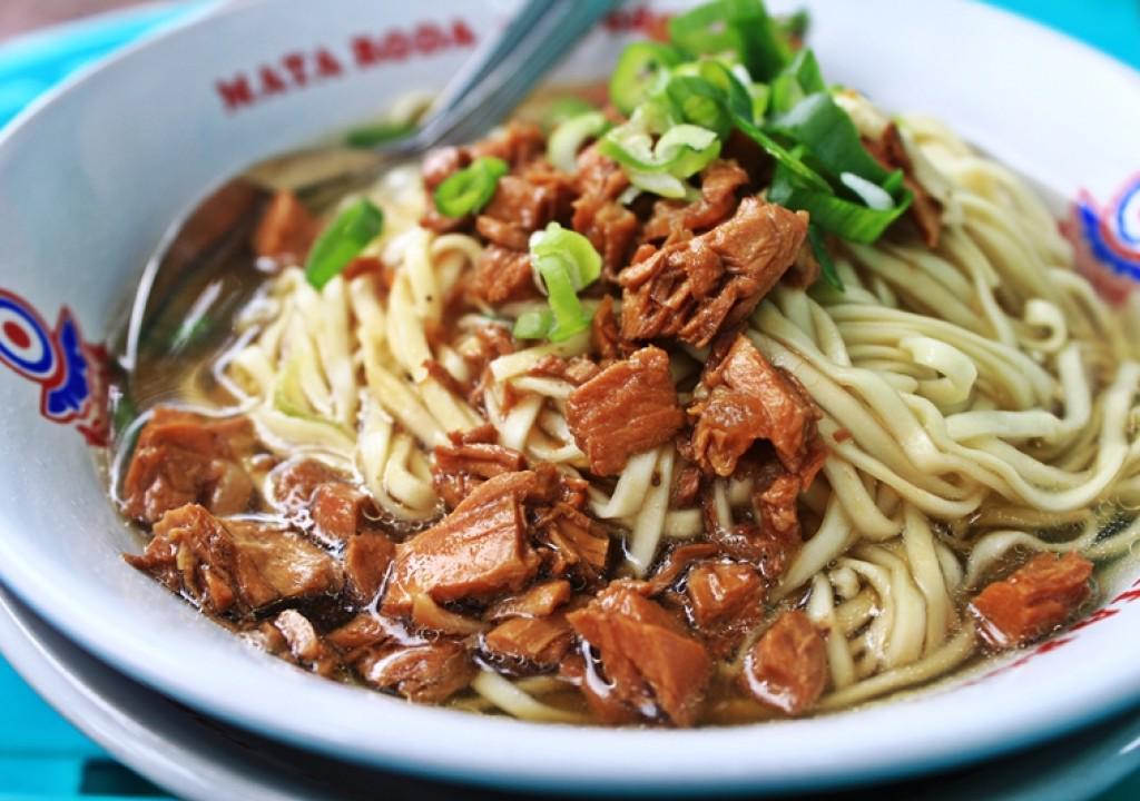 Kalau Kamu ke Jakarta, Ini 9 Rekomendasi Tempat Makan yang Wajib Kamu Kunjungi