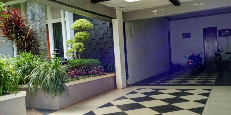 Ini Rumah Mewah Pasutri Pembuat Vaksin Palsu Setelah Digerebek Polisi!