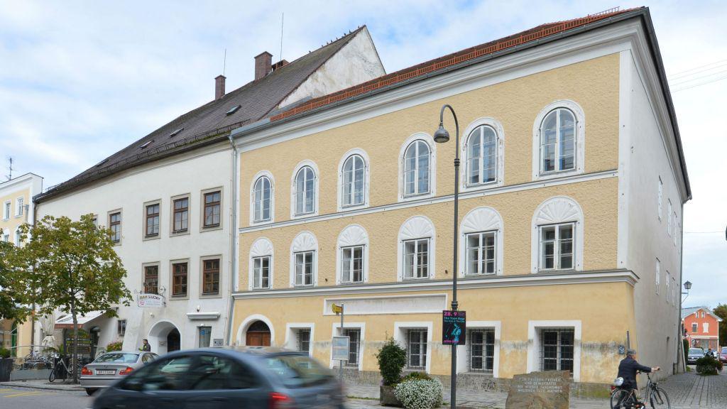 Pemerintah Austria Menyita Rumah Adolf Hitler, Apa Sebabnya?