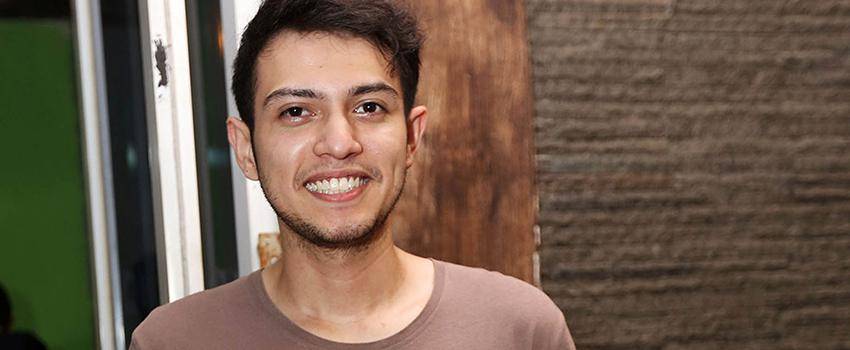 tabloidbintang.com