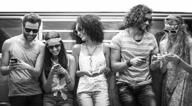 ChatSim: Kartu Provider Khusus Aplikasi Chatting yang Bikin Isi Dompet Selamat!
