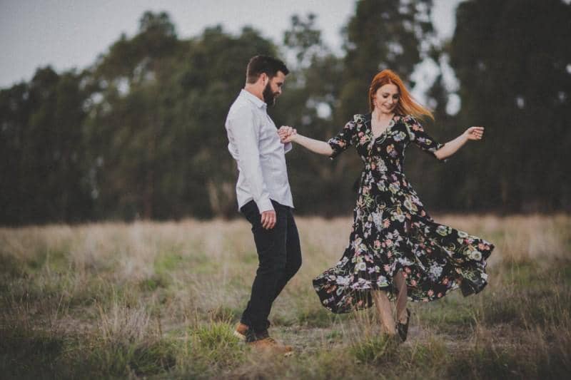 8 Rahasia yang Wajib Pria Ketahui Kalau Ingin Menaklukan Hati si Alpha Woman!