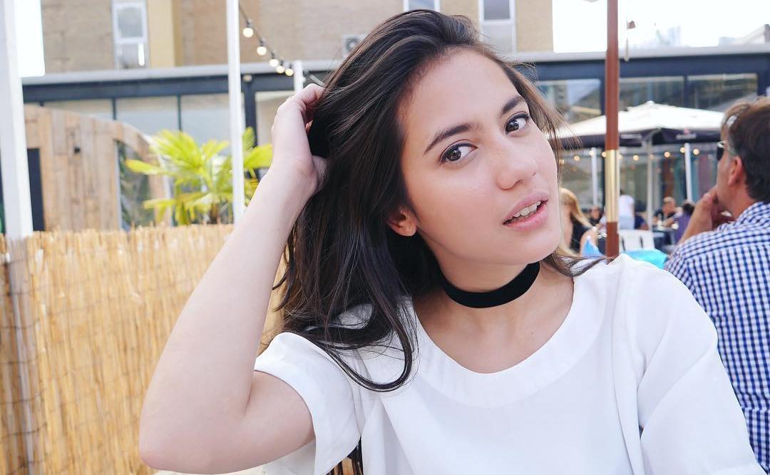 Trik Selfie Terbaik Menurut Ilmuwan yang Terbukti Menarik Banyak Like di Medsos
