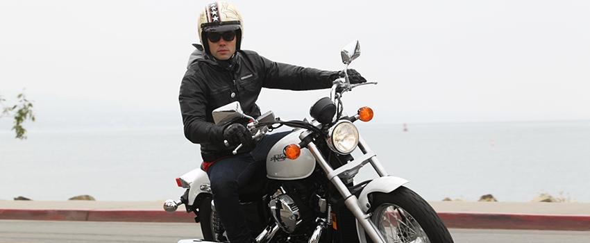 10 Cara Nyaman Pergi ke Luar Kota Naik Motor