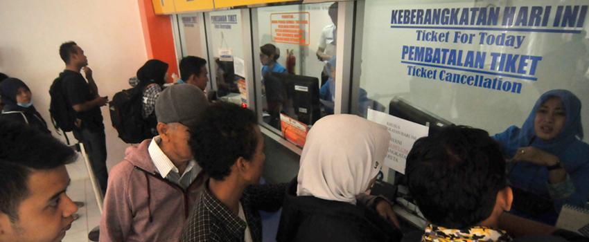 Jam 12 Siang Ini 13 KA Tambah Tiket Liburan Akhir Tahun!