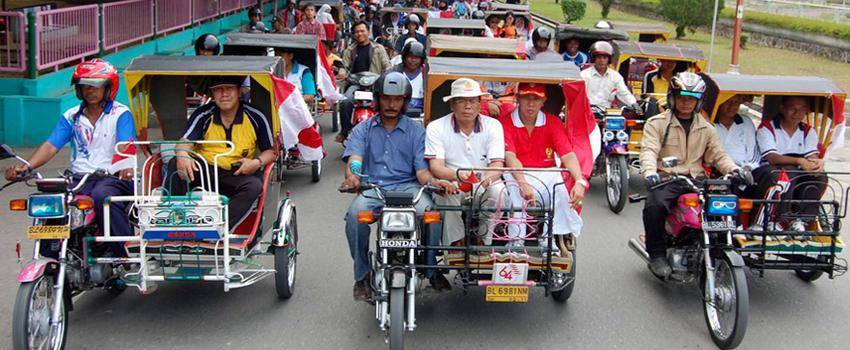 5 Angkutan Umum Khas yang Wajib Kamu Coba Kalau Berkunjung ke Medan