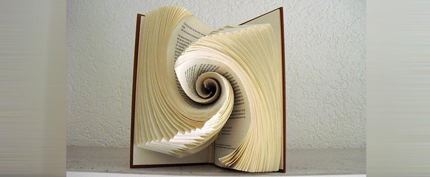 Kamu Tiba-tiba Masuk Ke Buku Horor, Tentukan Endingmu Sendiri!