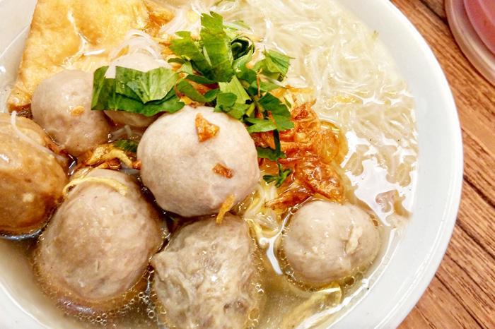 15 Makanan Indonesia Ini Selalu Bikin Orang Asing Ingin Kembali Lagi
