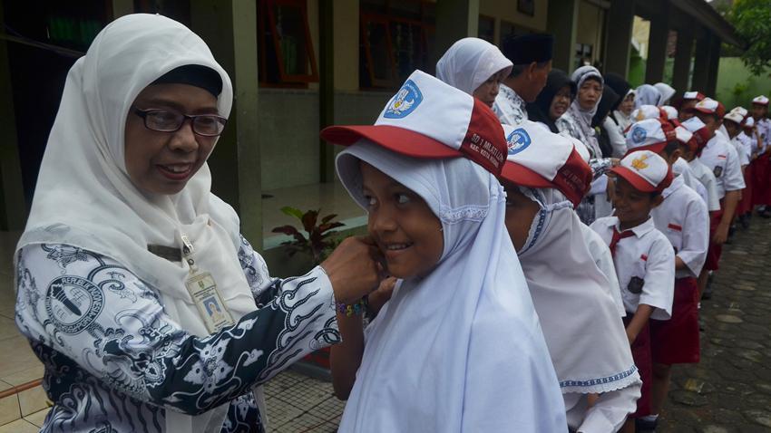 Obral Janji Program Pendidikan DKI Jakarta, Siapa Lebih Unggul?