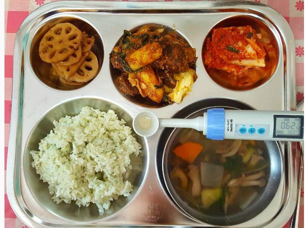 Uniknya Menu Makan Siang Anak Sekolah di Berbagai Belahan Dunia