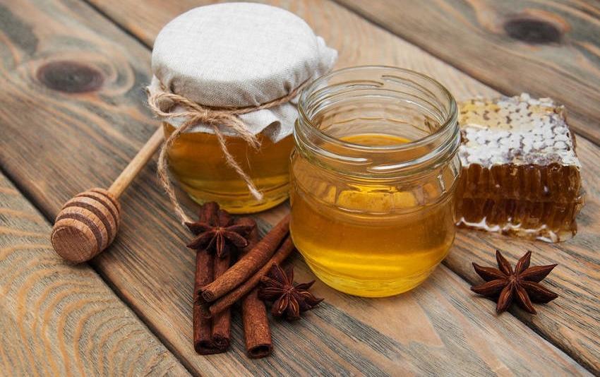 Coba Konsumsi Madu dan Kayu Manis Setiap Hari, Lihat Perubahan Pada Tubuhmu!