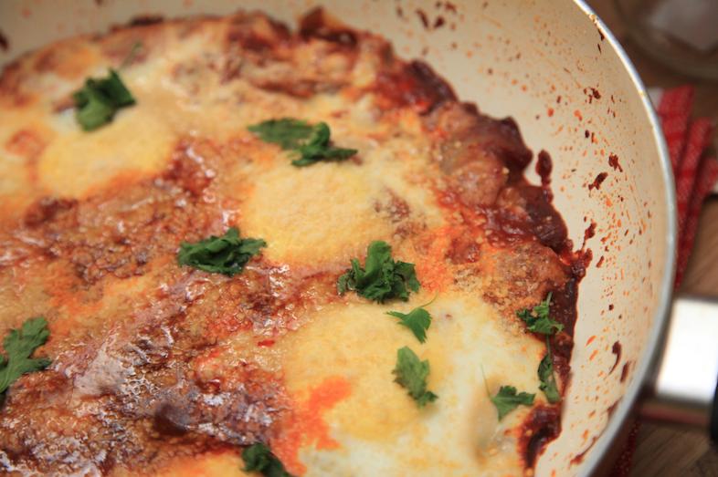 Resep Egg In Hell for Breakfast Ini Pasti Bikin Dietmu Gagal