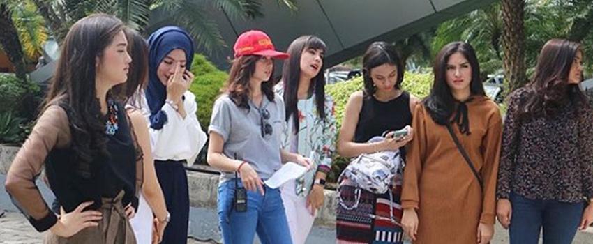 Bisakah Kamu Menebak Mana Foto Selebriti Ini yang Memiliki Like Terbanyak di Instagram?