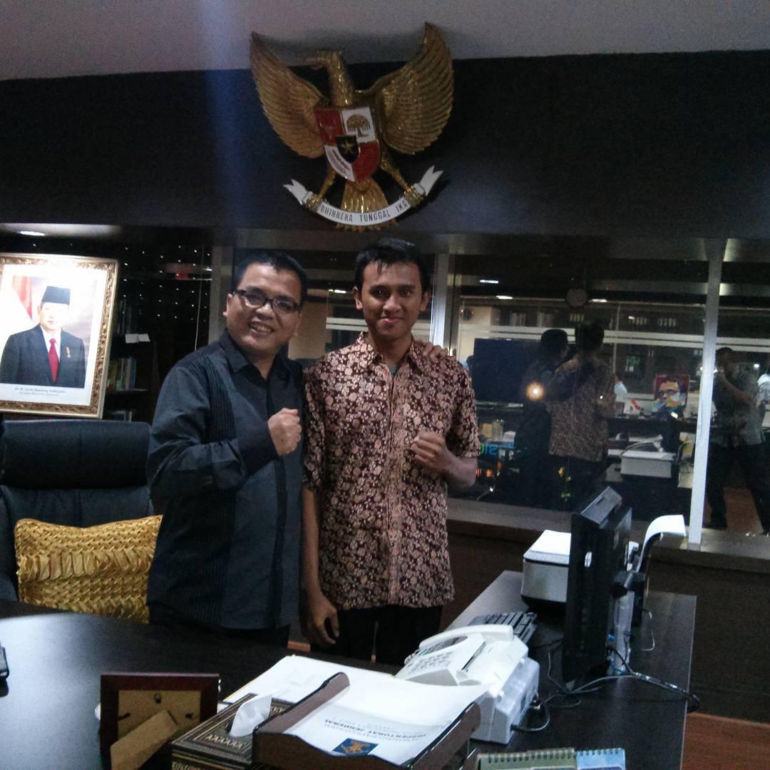 Unik, Mantan Wamenkumham Ini Memilih Jadi Supir Travel